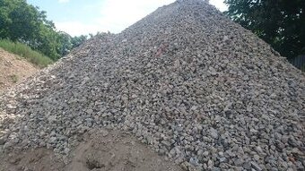 Betonový recyklát frakce 0-63