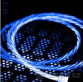 Svítící vysokorychlostní kabel na napájení USB-C