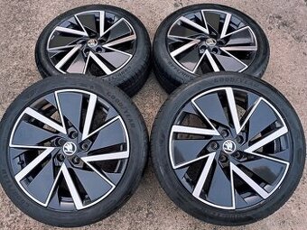 Originál sada disků Škoda Octavia IV 5x112 R18 Vega - 1