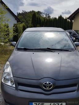 Toyota Corolla verso 2.2