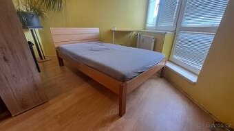 Prodám postel 120x200 - cena 1500 Kč
