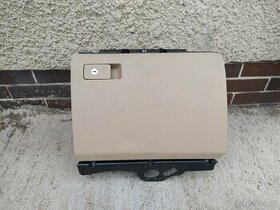 Kastlík spolujezdce Vw Passat B6