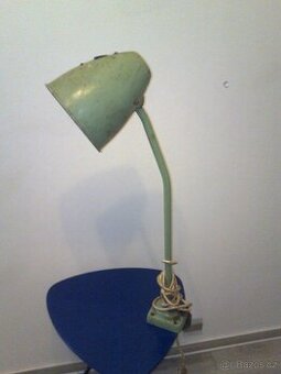 Industriální lampy zelené -