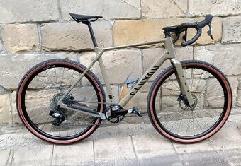 Gravel Canyon Grizl CF SL 7 AXS SRAM carbon
