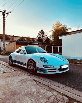 Porsche 911 Targa 4S  Manuál