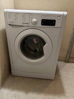 Pračka indesit slim
