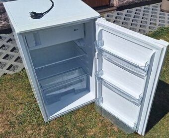 Prodám pěknou lednici GORENJE model R 392PW4