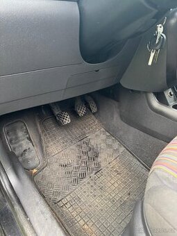 Volkswagen Fox 1.2i 40 kW – Jezdí, startuje