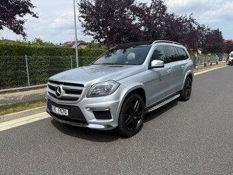 Mercedes-Benz GL 350 CDI 4MATIC – 7 míst,