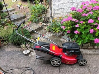 Sekačka Hecht 543SX