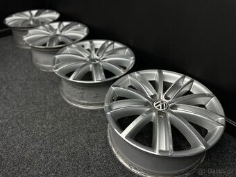 Alu VW Tiguan 5x112 r18 5N0601025D