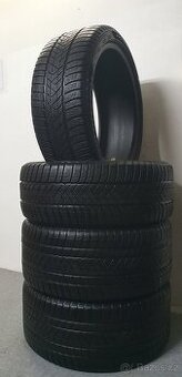 245/40 R20 - 275/35 R20 Dvourozměrná zimní sada Pirelli