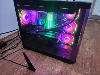 Herní PC- Rtx 5080 AMD Ryzen 9 9900x