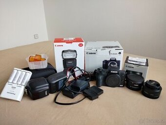 Canon m50 s příslušenstvím, Canon Speedlite blesk