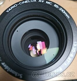 Objektívy na projektory