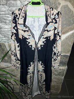 Nádherné nové šatičky