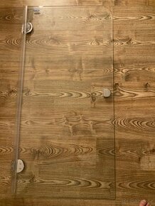 prodám sprchovou zástěnu pro vanu