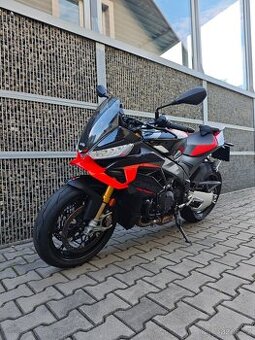 Aprilia Tuono V4 Factory 1100 Dark Kraken