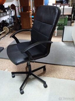 Kancelářská židle