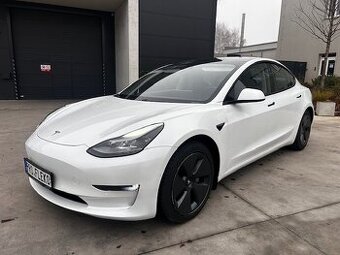 Tesla model 3 Long Range Refresh 4x4, 2021, tažné, DPH