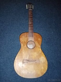 Retro kytara RV. 1965. Bez poškozený