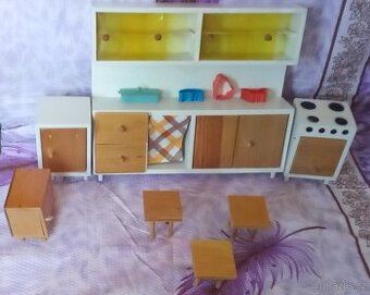 Retro malá kuchyňka dřevěná