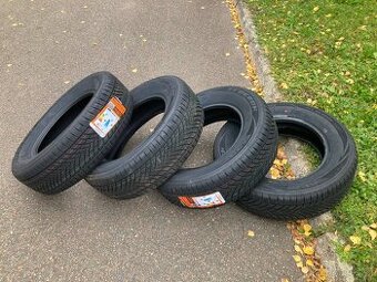 Sada 4ks Celoroční pneumatiky,  235/65 R17 108W
