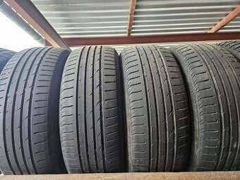 Letni pneu 185/60R15 Nexen