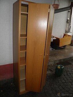 PŘEDSÍNOVÁ SKŘÍN