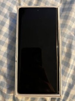 Google Pixel 7 Pro 5G 128GB černá