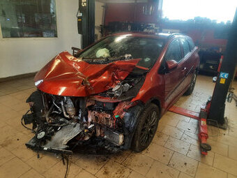 Náhradní díly Honda Civic Tourer 1.6 mt