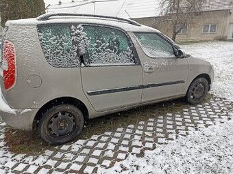 Škoda Roomster díly