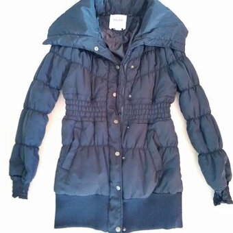 Dámská delší černá bunda, vel. M