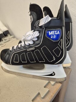 Hokejove brusle Mega 2.0 ....38