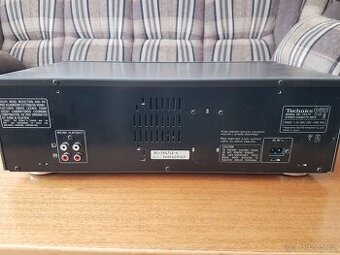 stereo cassette deck Technics RS-TR474.