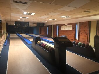 3ks bowlingových drah