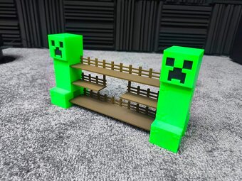 Vitrínka Minecraft Kinder Joy