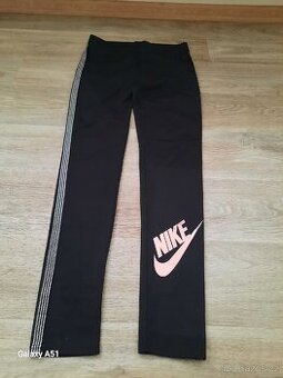 Prodam dámské tepláky a kalhoty velikost m-xl