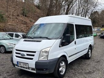 Ford Transit 2.2 TDCI 92 kW Bus 9 míst klima tažné 2013 ČR