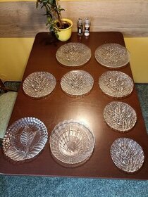 Set talířů Union sklo