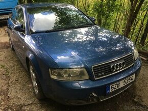 Audi A4 Quattro 2.5 TDi 132kw 6.rychlostí