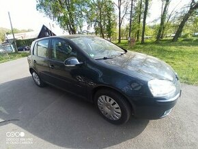 VW golf 5 1.6 MPI 75 kW 2007 117.000 km 1. Majitel