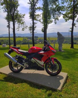 Yamaha YZF-R6 (2005) 88kw