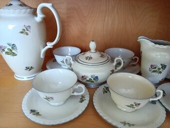 Porcelánovy servis značky THUN