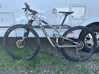 Trek Top Fuel 9.7 karbon
