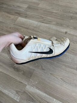 Atletické skokanské tretry Nike