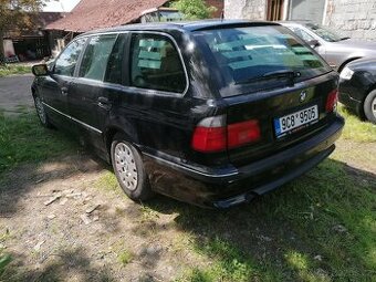 E39 523i