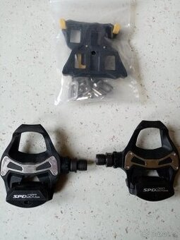 Pedály Shimano PD-R 550 silniční SPD-SL téměř nové