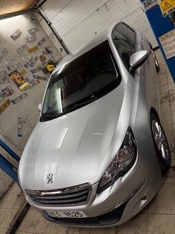 PEUGEOT 308 HATCHBACK 1.6 HDI CZ PÚVOD NOVÁ STK SERVIS