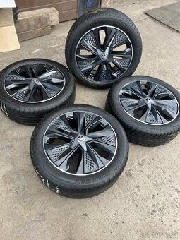 5x112 R18 Škoda karoq sport line